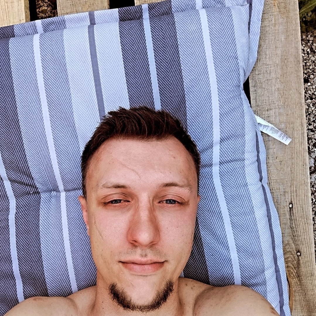 Zacharia - Villa del Prado - Madrid | Gay