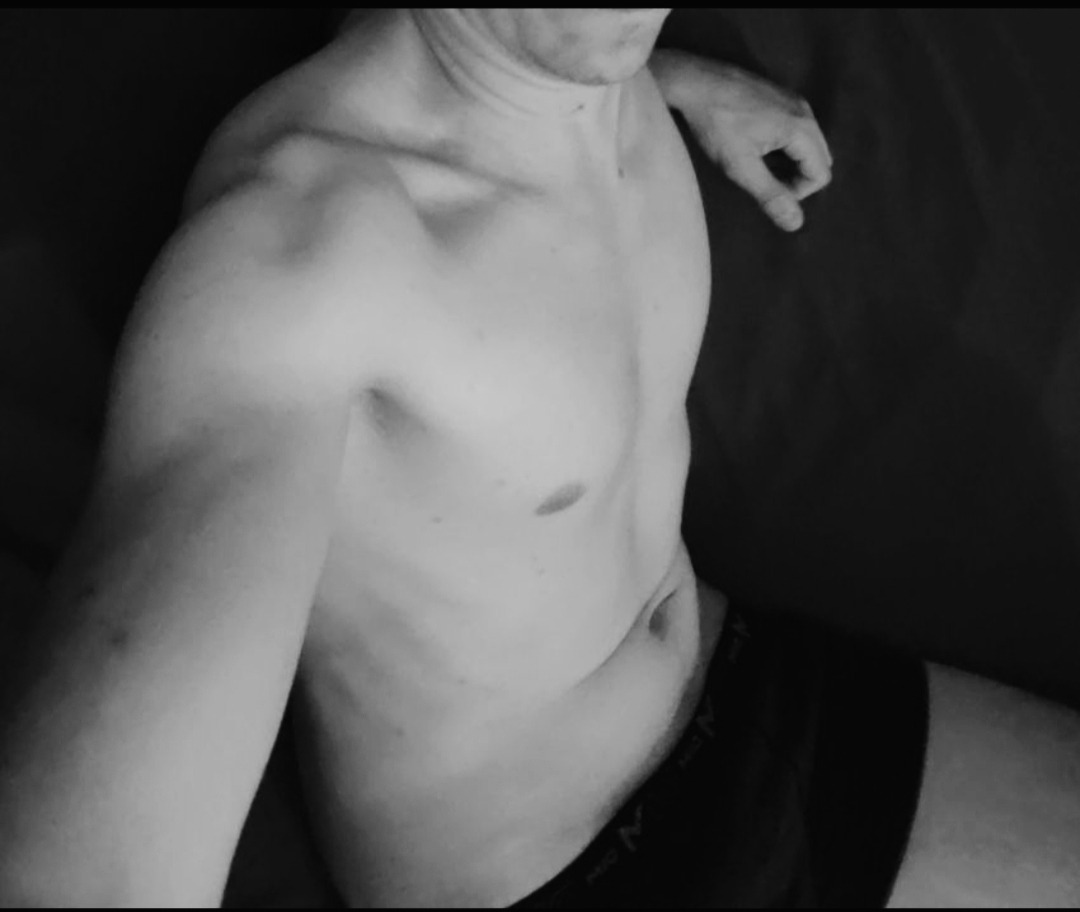 Roan - Colmenarejo - Madrid | Gay