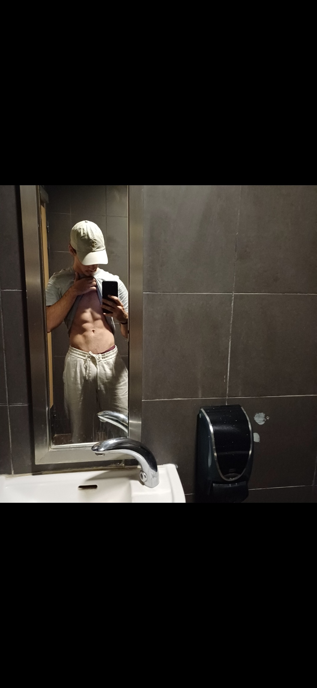 Marvyn - Fresno de Torote - Madrid | Gay